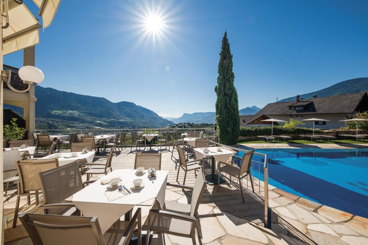 Landsitz Stroblhof Hotel Tirolo Bagian luar foto